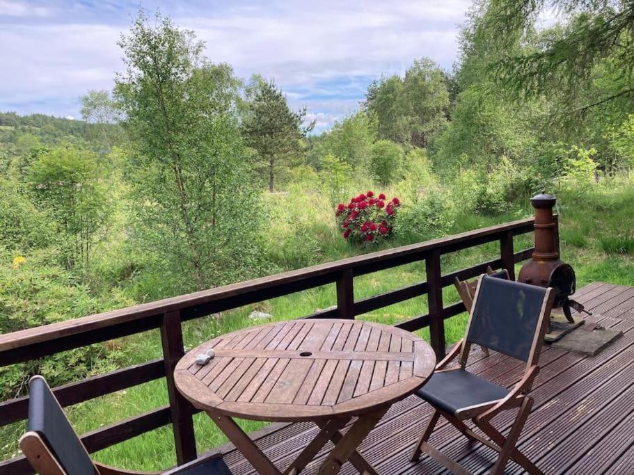 Woodland Retreats Apartment Fort William Exterior foto